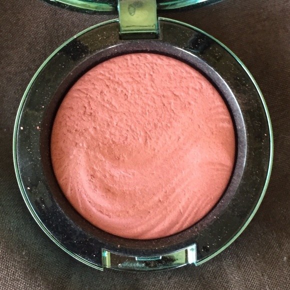 LTE MAC Blush "Sea Me Hear Me" - Picture 2 of 4