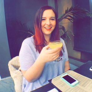 Meet your Posher, Katie