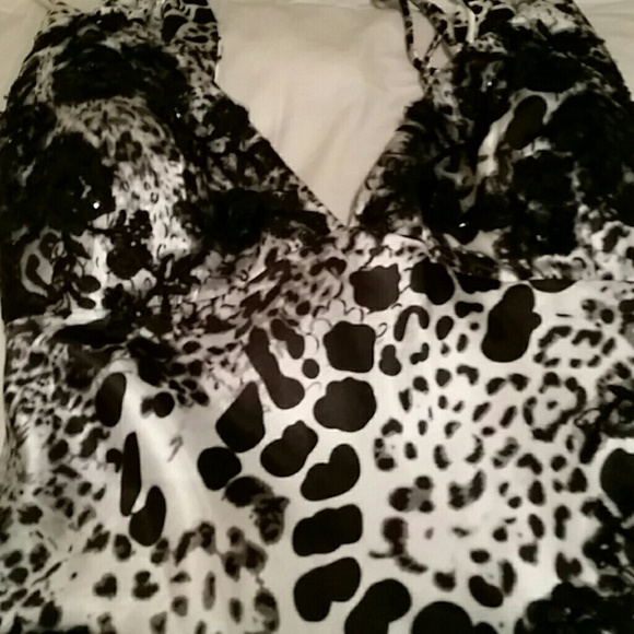 Floor length formal dress - Picture 2 of 4