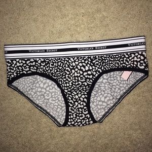 NWT Victoria's Secret Cheetah Underwear