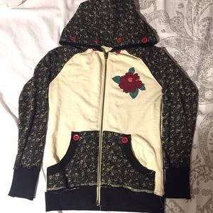 Buckle zip jacket