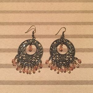 BOHO CHIC brown earrings.