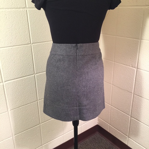 Grey wool skirt - Picture 3 of 3