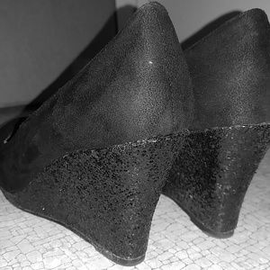 Sparkling wedges