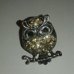 Ring w/ elastic nickel free back