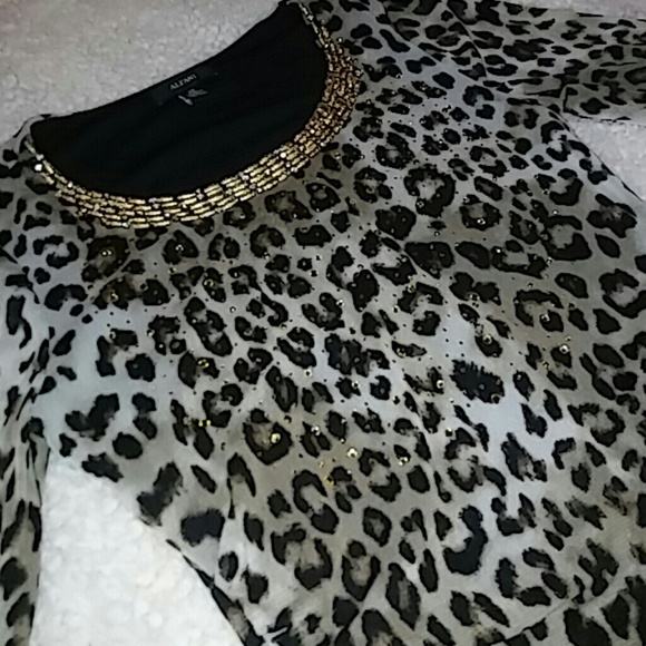 💛Alfani Top - Picture 3 of 4