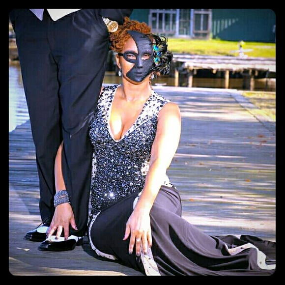 Formal/prom/mardi gras/gala gown