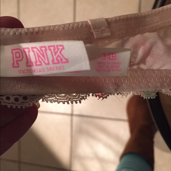 Victoria's Secret push up strapless bra 34B - Picture 2 of 2