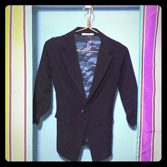 Lovely Lace Detailed Blazer