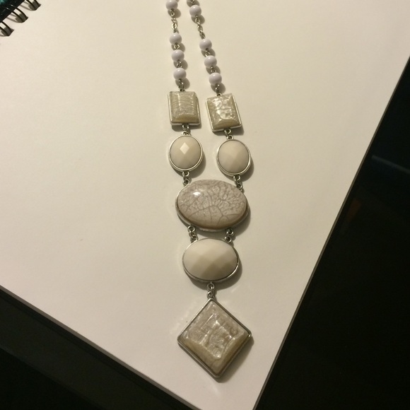 New York & Company White/Cream Necklace