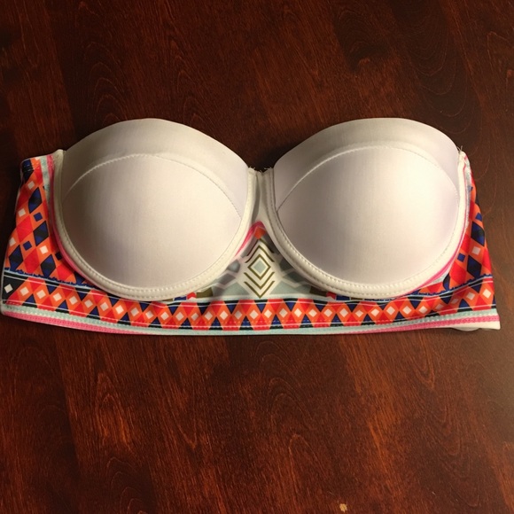 Bikini top & bottom - Picture 3 of 4