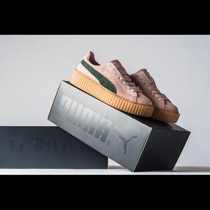 Rihanna creepers. Size 8 but can fit size 8.5