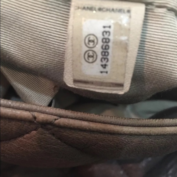 Chanel single strap satchel - Picture 3 of 3