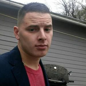 Meet your Posher, Dakota