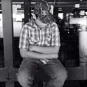 Meet your Posher, Ethan