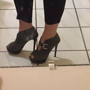 💕Final Reduction💕MK Peep Toe Booties