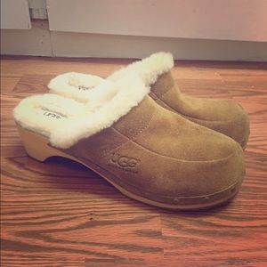 Ugg kalie clogs