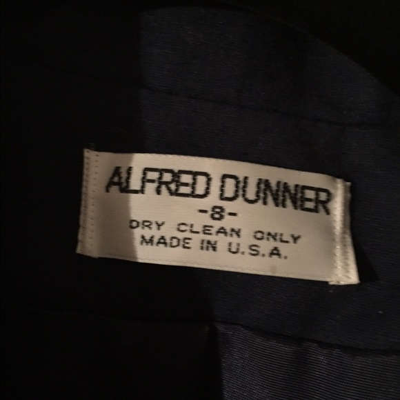 Women's suit jacket - Picture 2 of 2