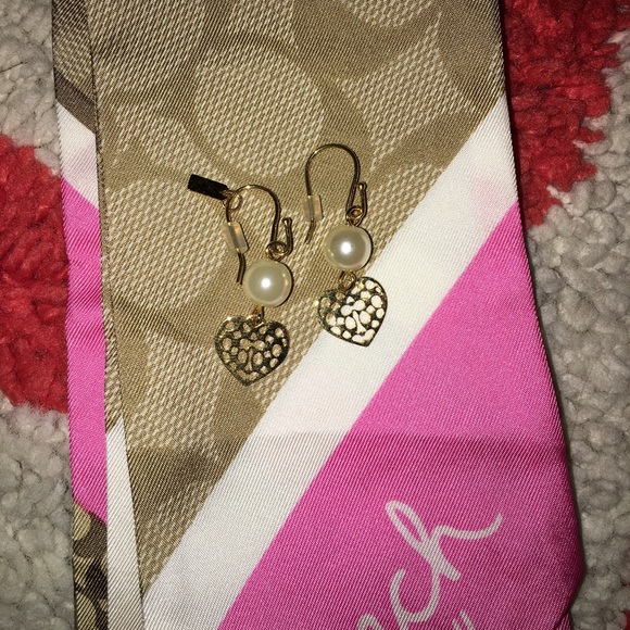 Coach Jewelry And Scarf - Picture 4 of 4