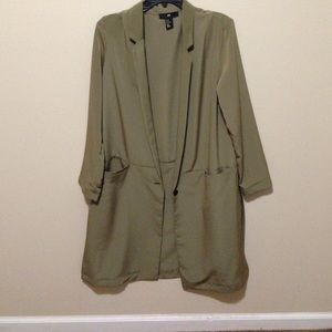 H$M hunter green trench coat