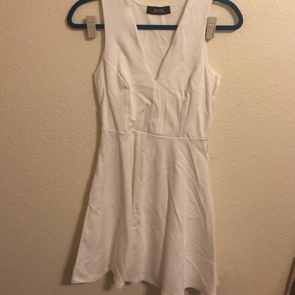 White Lulu's Dress, never worn!
