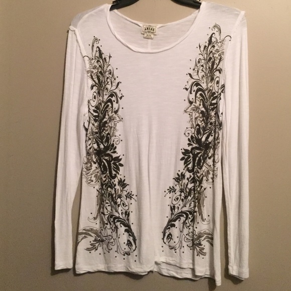 White Ariat shirt