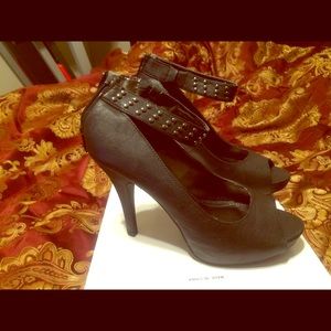 Rampage heels