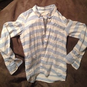 Button down boyfriend fit shirt