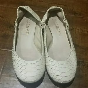 Delman round toe Flat