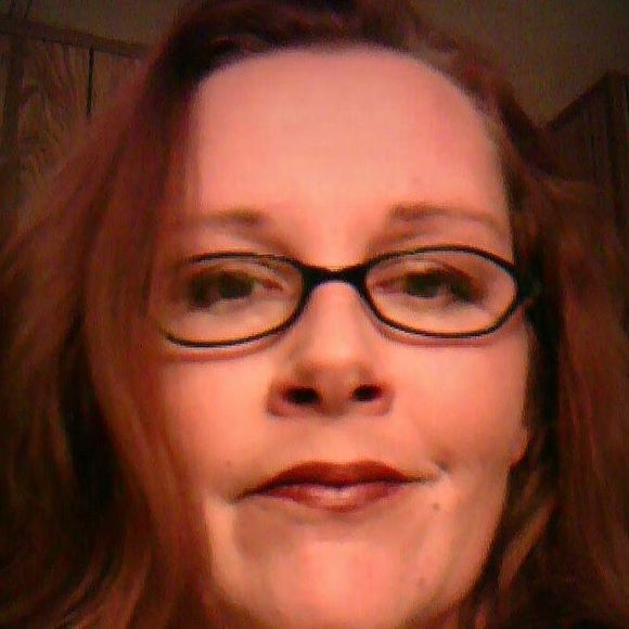 Meet your Posher, Alana