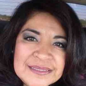 Meet your Posher, Elvira