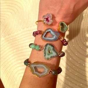 One Natural stone bracelet Gold and raw stones