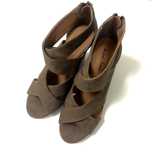 Michael Antonio Gabina Strappy Wedge Sandal