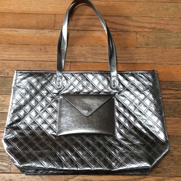 Handbags - Silver tote