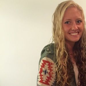 Meet your Posher, Rachel