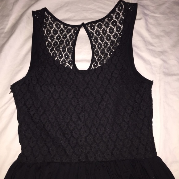 LC Lauren Conrad black dress - Picture 3 of 4