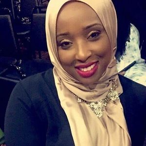 Meet your Posher, Hodan