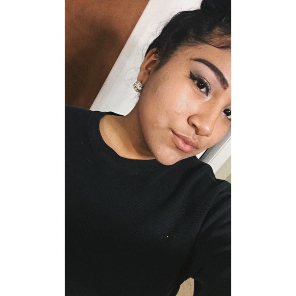 Meet your Posher, Sonia - Picture 1 of 1