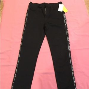 NWT H&M Women Black Skinny Jeans size 12
