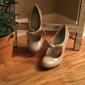 Cute Kensie heels