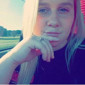 Meet your Posher, Ashleigh