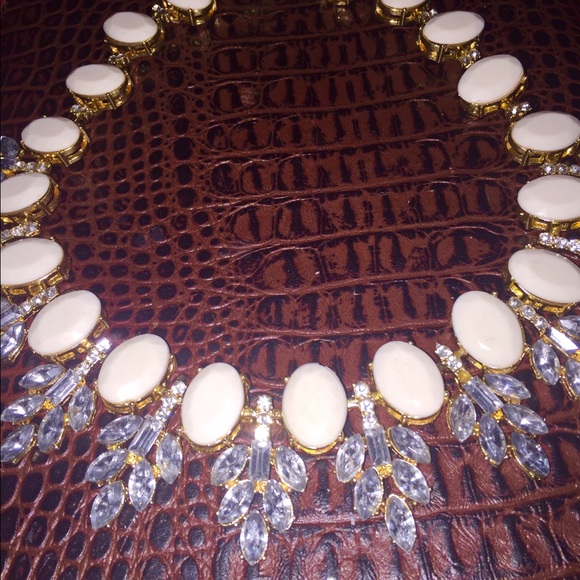 Neclace