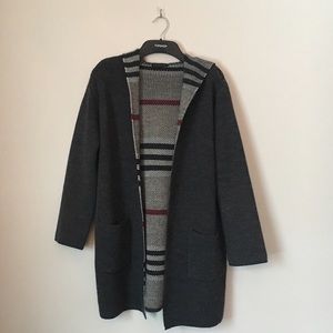 Gray poncho hooded sweater/cardigan/jacket.