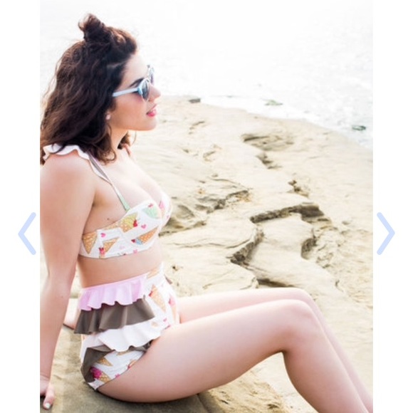 🍦FOUND🍦 ModCloth Savor the Sunshine Swimsuit Set - Picture 2 of 2