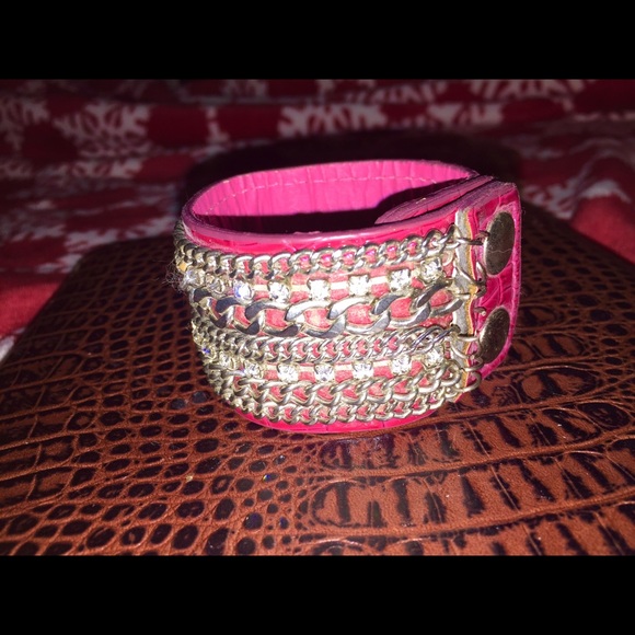 Bracelet