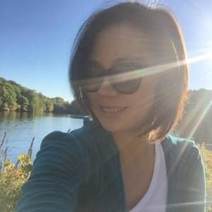 Meet your Posher, Sharon