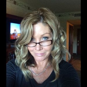 Meet your Posher, Dawn