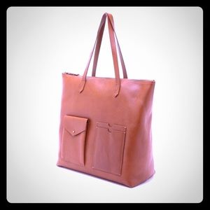 NWT Madewell transport zip with pockets