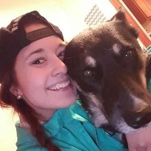 Meet your Posher, Kira