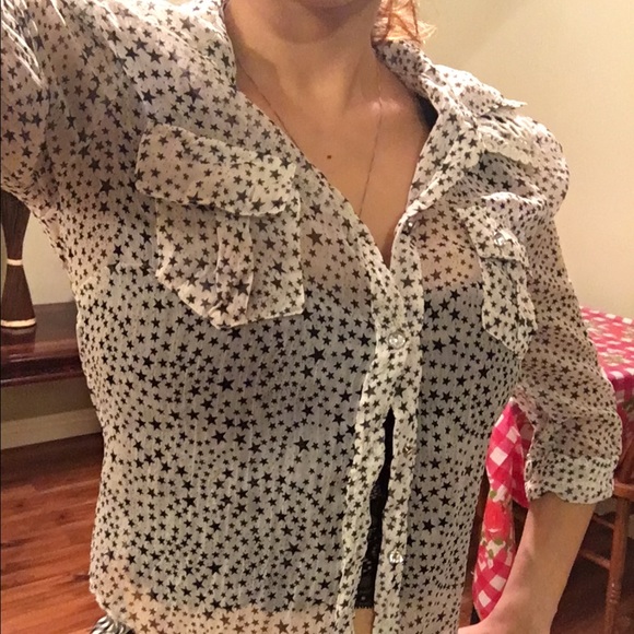 🌟🌟 🌟Shirt clear stars $10